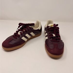 Adidas Maroon and Cream Sambas - Women’s 8
